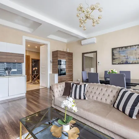 Luxurious Elizabeth St With Sauna Budapešť