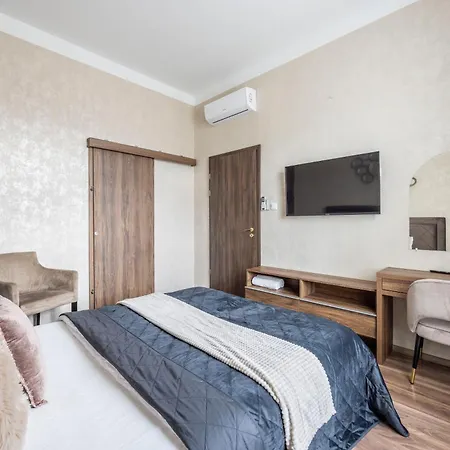 Luxurious Elizabeth St With Sauna Apartmán *